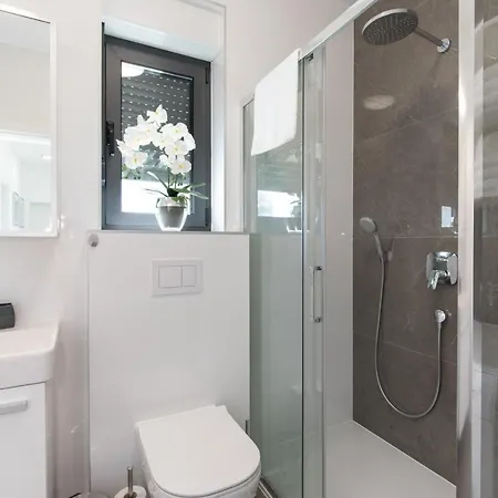 Villa Supernus With Heated Pool