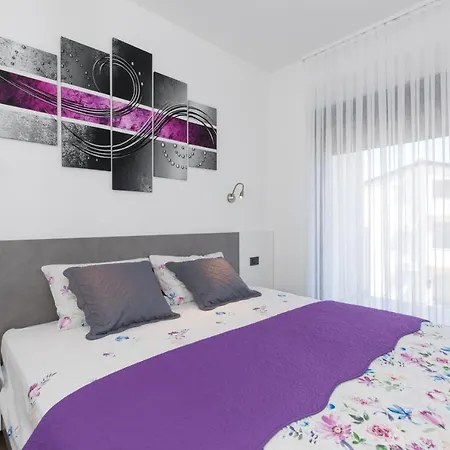 Supernus With Heated Pool Baška