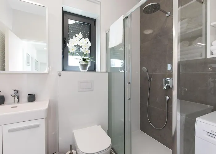 Villa Supernus With Heated Pool