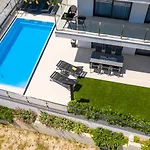 Supernus With Heated Pool